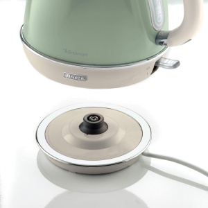 Ariete Vintage Kettle 2869, Ceainic electric retro cu nivel vizibil al apei, baza fara fir la 360deg, oprire automata, strecuratoare de ceai, capacitate 1,7 l, otel inoxidabil, 2000 W, verde - Img 4