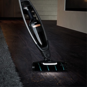 Aspirator AEG AZE137 Power-Softrolle pentru suprafete dure, putere mare de absorbtie, negru - Img 2