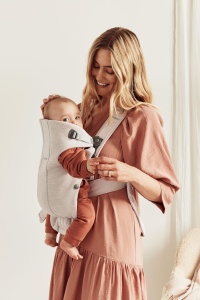 BabyBjorn Marsupiu Mini, 3D-Jersey, Bej Deschis - Img 2
