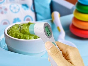 BEPER P303Med001 Termometru clinic cu infrarosu, fara contact, masoara corpuri/lichide/obiecte si suprafete, afisaj LCD iluminat din spate, memorie pentru 10 masuratori, alb/verde apa - Img 9