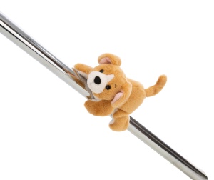Caine de Plush NICI MagNICI 12cm, Culoare Maro, cu Magnet in Picioare