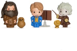 Calendar de Advent Harry Potter Weihnachtszeit in der Winkelgasse cu 24 surprize, 15 figurine si 9 accesorii - Img 10