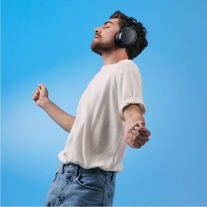 Casti wireless Sennheiser Momentum 4 Over-Ear Noise Cancelling Bluetooth Graphite - Img 2