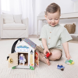 Casuta din lemn pentru copii Melissa Doug, cu sonerii, 4 figurine, multicolor - Img 2