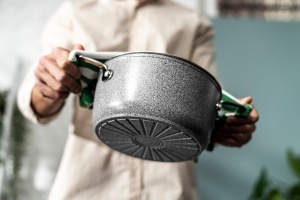 Cratita din aluminiu BALLARINI Salina cu capac din sticla, 24 cm, cu acoperire antiaderenta, pentru toate tipurile de sobe - Img 3