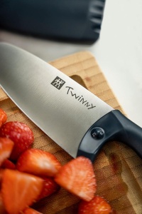 Cutit pentru copii ZWILLING Twinny 10 cm, inox, maner plastic, albastru - Img 6