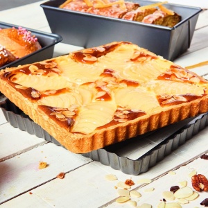 De Buyer 4709.23 Tava pentru tarta, patrata, placa de baza detasabila, 23 cm, gri - Img 2
