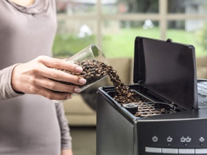 De'Longhi B ESAM 3000 Aparat de cafea complet automat, otel inoxidabil, 1,8 litri, negru - Img 4