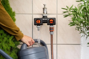Distribuitor 2-Wege Gardena 8193 pentru 2 dispozitive, compatibil cu robinete de 26,5 mm si 21 mm - Img 3