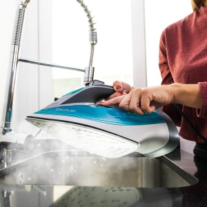 Fier de calcat cu abur Cecotec Fast&Furious 5040 Absolute. Putere mare de 3000 W, abur de 65 g/min, explozie de abur de 230 g/min, talpa cu glisare turbo, mod Eco, sistem de siguranta cu oprire automata, oprire la picurare - Img 5