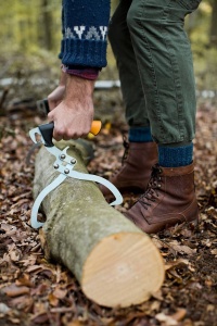 Fiskars WoodXpert 1003625 Cleste pentru Manipularea Lemnului NegruPortocaliu - Img 9