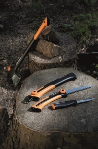 Fiskars Xtract SW75 Fierastrau de mana retractabil 255 cm NegruPortocaliu - Img 4