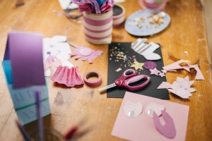 Foarfeca pentru copii Fiskars Glitter, 13 cm, roz, pentru dreptaci si stangaci - Img 7