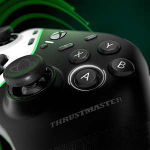 Gamepad Thrustmaster HEART - Controller XBOXPC cu tehnologie Hall-Effekt, RGB personalizabil - Img 3