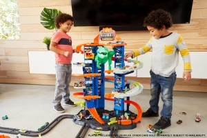 Garaj Hot Wheels cu T-Rex si 2 Masinute, Capacitate 100 Vehicule, Inaltime 90cm - Img 2