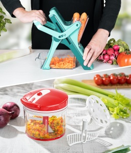 Genius Nicer Dicer Mando inclusiv Twist Legume Slicer 21 buc., Feliator de legume Manual in picioare cu bazin de colectare 6 insertii Ceapa Cartofi prajiti Feliator de salata, Extractor de salata - Img 7