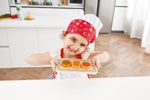 Hape Mein Backofen Set cu Lumini si Sunete Jucarie Interactiva pentru Copii 3 - Img 5