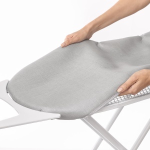 Husa universala Rayen pentru masa de calcat 130x47 cm albastru cu alb strat triplu din bumbac si spuma - Img 2