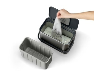 Joseph Joseph Collect 4L Cos de Compost din Otel Inoxidabil cu Filtru de Miros si Saci Compostabili - Img 4