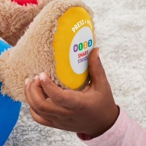 Jucarie interactiva Fisher-Price FPM44 Caine de plus cu muzica Versiune franceza - Img 3