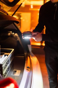 Lampa LED pentru portbagaj OSRAM 6000K, 1500mAh, cu functie automata - Img 4