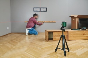 Laser cu puncte de nivelare Bosch UniversalLevel 2, auto-nivelare, precizie - 0,5 mmm - Img 4