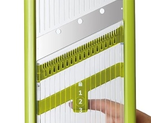 Mandolina multifunctionala Joseph Joseph Multi-Grip 3 setari de taiere alb - Img 2