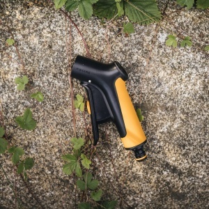 Maner pistol pulverizator Fiskars 1065490, ergonomic, universal, negruorange - Img 3