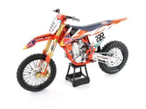 Masina de curse New Ray NR58123 110 Red Bull KTM 450 SX-F Cairoli, 21 cm