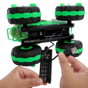 Masina de teren radiocomandata Hot Wheels Monster Trucks Great Bite, 115, cu roti Mutant Grip - Img 4