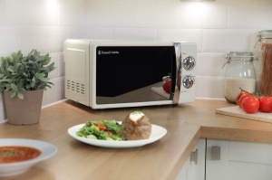 Microunde Russell Hobbs RHMM701C 700W 17L Crem Functie de Dezghetare - Img 9