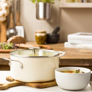 Oala din Aluminiu KitchenAid, 20 cm, 3.11 L, Culoare Creme - Img 6