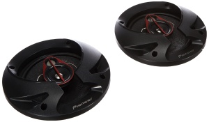 Pioneer TS-R1750S Difuzor coaxial auto cu 3 cai (250W), 17 cm, sunet puternic, putere de intrare 40 W, adancime de instalare 47 mm, negru, 2 difuzoare, 13 cm, 17 cm, 6x9