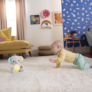 Plus cu Elefant Bright Starts Hug-a-Bye Baby, Multicolor, cu Muzica si Lumini - Img 8