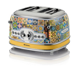 Prajitor de paine Ariete 156 Positano, design mediteranean, 4 sloturi cu comenzi separate, 6 niveluri de rumenire cu evacuare automata, tava pentru firimituri, paine prajita, functie de reincalzire si dezghetare, 1630W - Img 1
