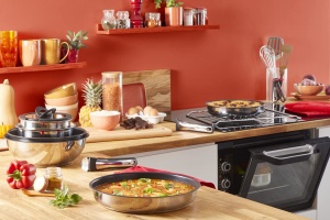 Preferinta Tefal Ingenio pe 15-tlg. Set de vase de gatit, set de oale stivuibile prin inductie, acoperire antiaderenta, semnal termic la temperatura ideala de prajire, potrivit pentru toate tipurile de aragaz, maner universal, L97495 - Img 2