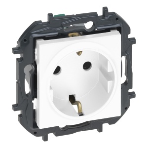 Priza Niloe Step Legrand, 2PT, 16A, pentru montaj in perete, Alb