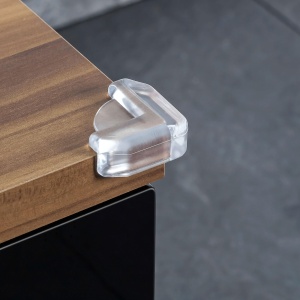 Protectie colturi masa pentru copii Reer 4904 transparent set 4 bucati - Img 5