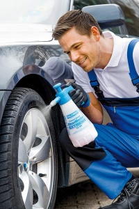 Pulverizator sub presiune GLORIA CleanMaster EXTREME EX 100 Pulverizator sub presiune de 1 L ideal pentru curatatorii de frane si jante pH 5 pana la 1 - Img 3