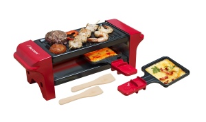 Raclette Bestron pentru 1 pana la 2 persoane, mini gratar de masa cu doua tigai si doua raclete din lemn, 350 wati, culoare: rosu/negru