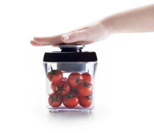 Recipient vidat IBILI Vaccum Food Saver 1950 ml otel inoxidabil argintiunegru - Img 3