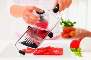 ROSLE Feliator cu lama in V feliator in V de inalta calitate pentru legume precum castraveti sau rosii 5 grosimi de taiere otel inoxidabil 1810 cu man - Img 5