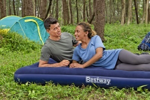 Saltea gonflabila Bestway 191x137x22 cm cu pompa electrica Sidewinder-AC si geanta de transport - Img 3