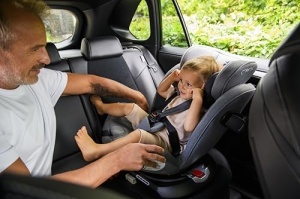 Scaun auto pentru copii MoMi EMI, 0-12 ani, 360 rotativ, ISOFIX, 3-36 kg - Img 16