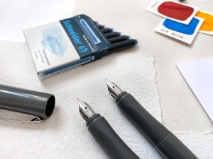 Set Caligrafie Schneider Callissima, 3 Stiluri de Penita, Culoare Kiesel - Img 5