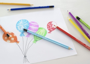 Set creioane colorate Faber-Castell 24 bucati cu radiera si design hexagonal - Img 2