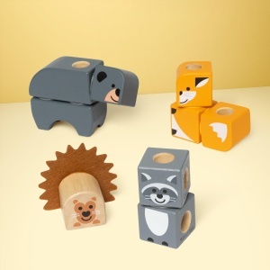 Set de Constructie Melissa Doug Blockables - 16 piese, 9 blocuri din lemn, accesorii din fetru - Img 3