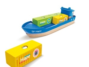 Set de joaca Hape Bahn- und Seefracht - Tren din lemn cu macara si vapor pentru copii 3 - Img 9