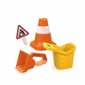 Set de joaca Hape Baustelle 4 piese, jucarii de exterior, pentru copii peste 3 ani