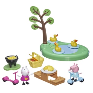 Set de Joaca Peppa Pig - Picnic cu 2 Figurine si 8 Accesorii, pentru Copii de 3 Ani si Peste